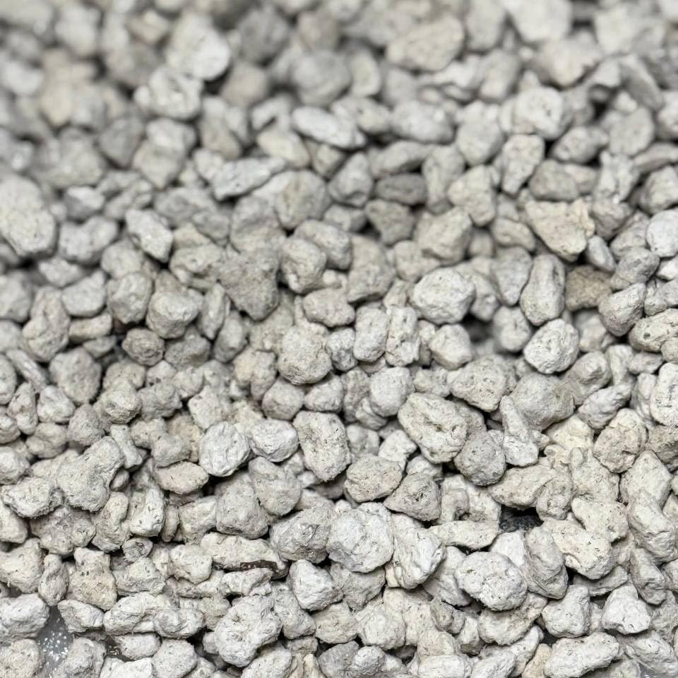Horticultural Pumice for Plants, Natural Pumice Stone Soil Amendment, 3/8-1/4 inch, Made in USA (30 quarts - 27 lbs)