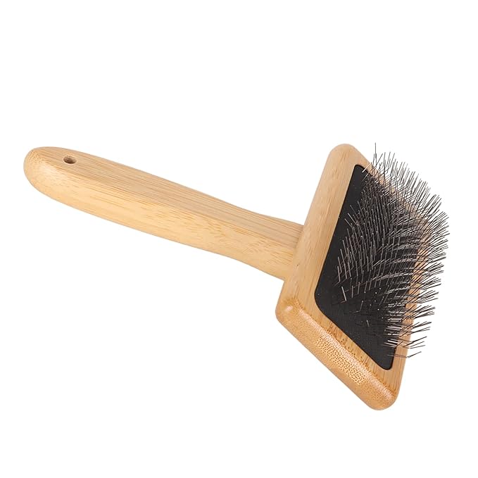 Slicker Brush,Skin Friendly Deshedding Grooming Tool Effectively Remove,Knots and Mats Self Cleaning Slicker Brush for Pet (Large)