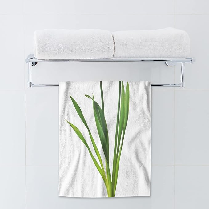 AOYEGO Yellow Daffodil Towels Nature Botanical Narcissus Flower Blossom Green Leaf in Spring Soft Highly Absorbent Large Hand Towels for Bathroom Hotel Gym and Spa 15x30 Inch