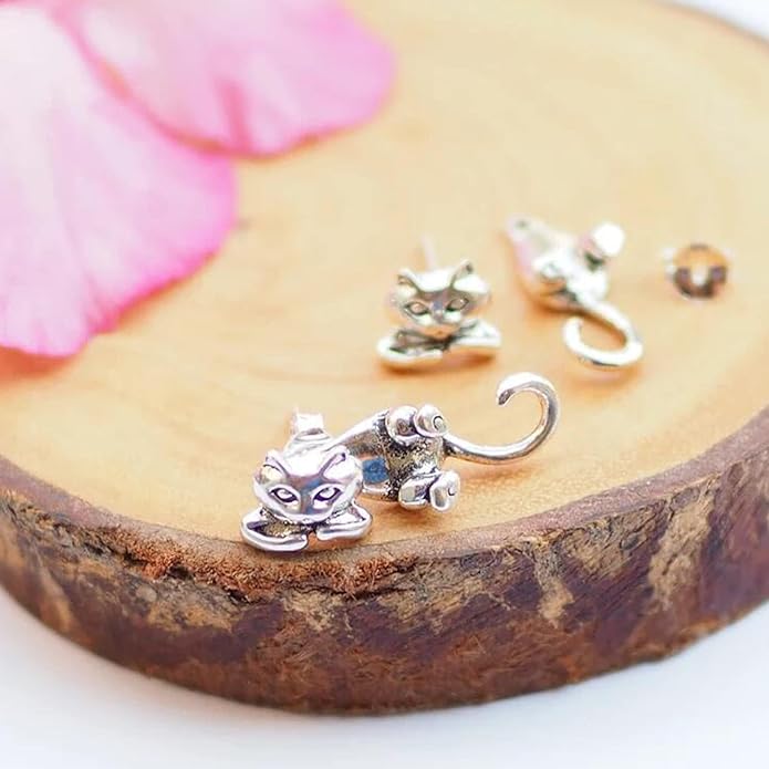 Frog Earrings for Women Mothers Day Gifts Vintage Frogs Shaped Stud Earrings Funny Cute 3D Animal Earrings Jewelry Gifts