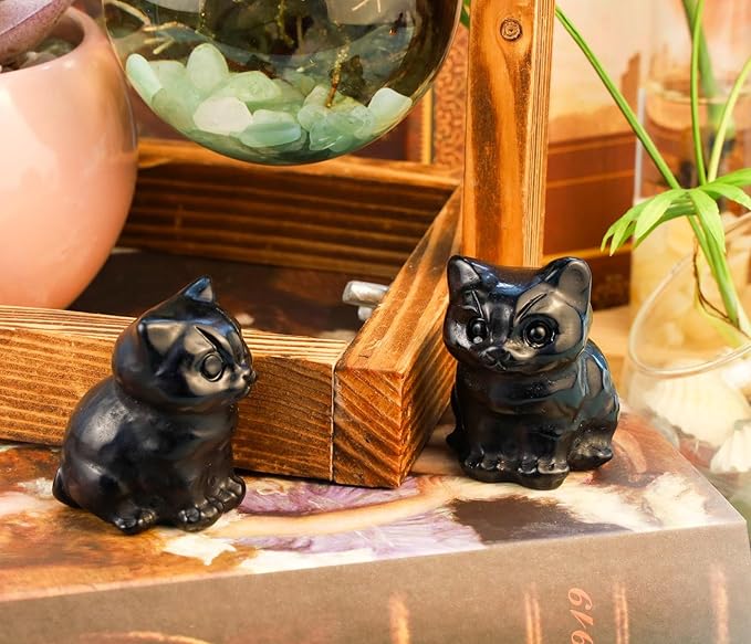 DUQGUHO Cat Decor Black Obsidian Cat Crystal Figurines Crystals Gifts for Cat Lovers Men Women Lucky Cute Cat Statue for Room Desk Decor 1PC