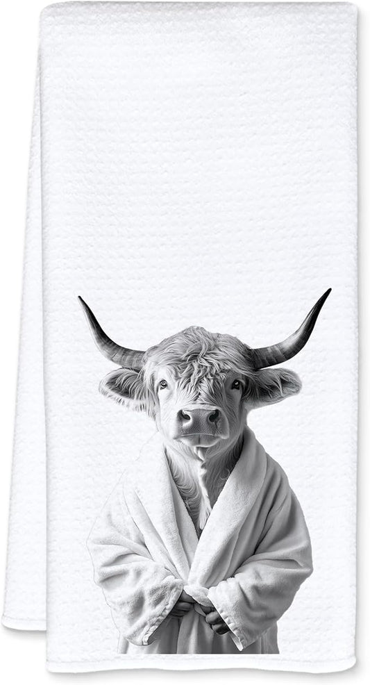 Funny Bathrobe Highland Cow Hand Towels for Bathroom Washroom Restroom Decor, Cow Lovers Gifts, Farmhouse Western Bathroom Hand Towels, 16x24 Inch
