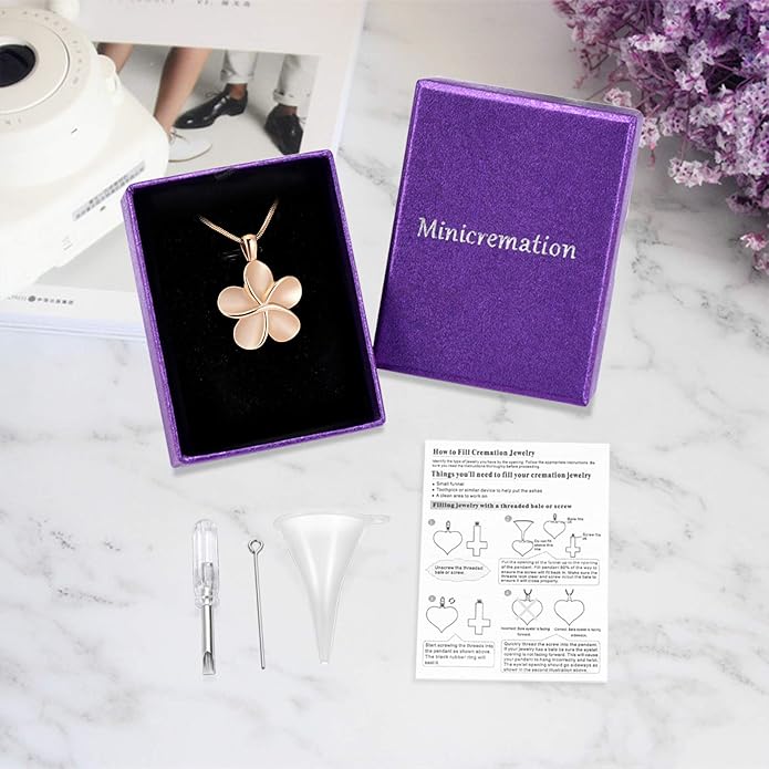 Flower Cremation Ashes Jewelry Cremation Necklace Memorial Locket for Ashes Keepsake Urn Pendants for Women/Men