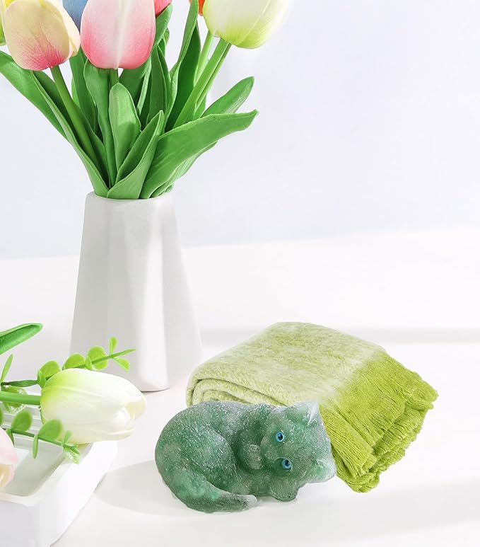 DUQGUHO Green Aventurine Cat Decor - Crystal Gifts for Lovers, Cute Resin Cat Statue Figurines, 1PC