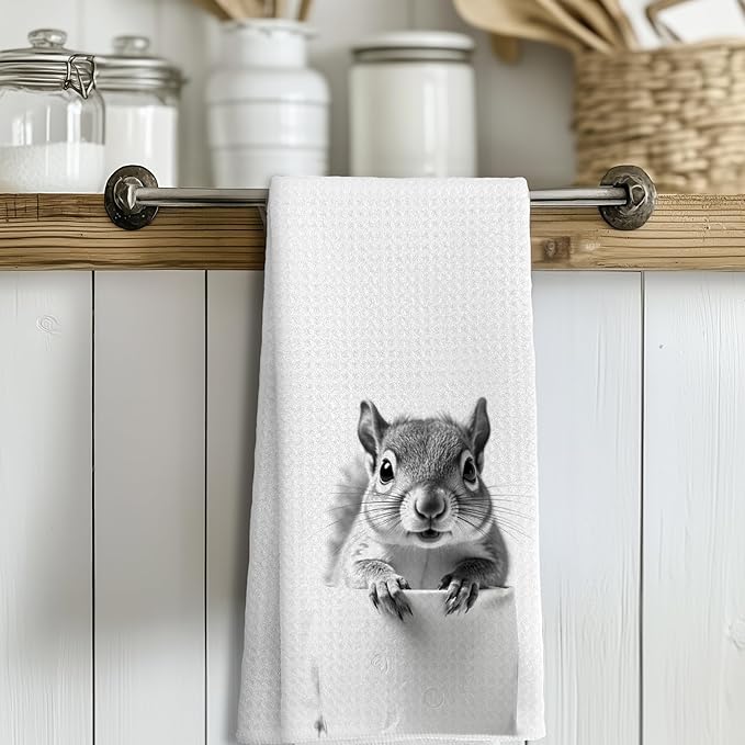 Funny Squirrel Hand Towels for Bathroom Decor, Squirrel Lover Lover Gifts, Funny Kids Bathroom Hand Towels, Funny Kitchen Towels, 16x24 Inches